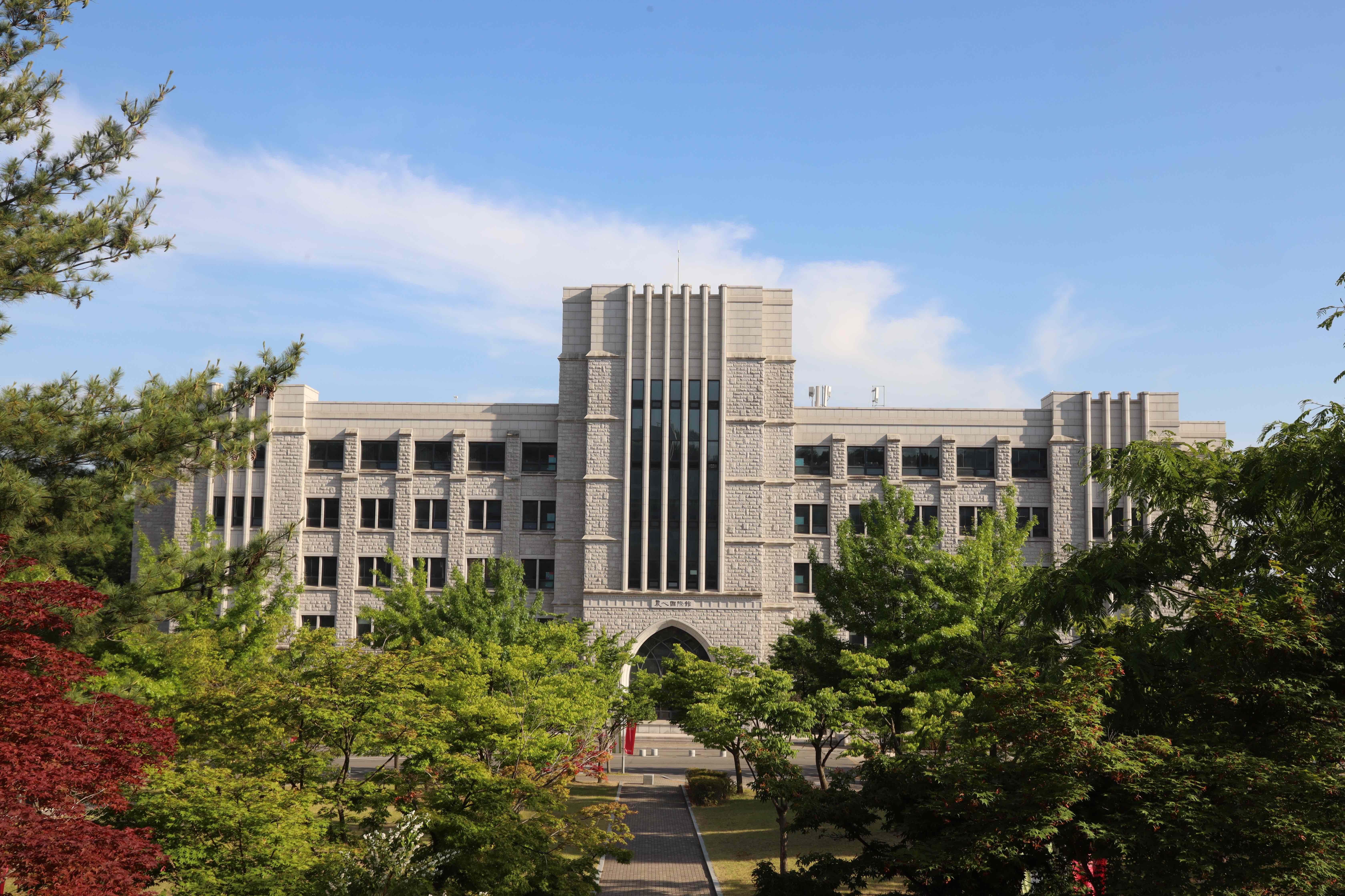 학교전경사진